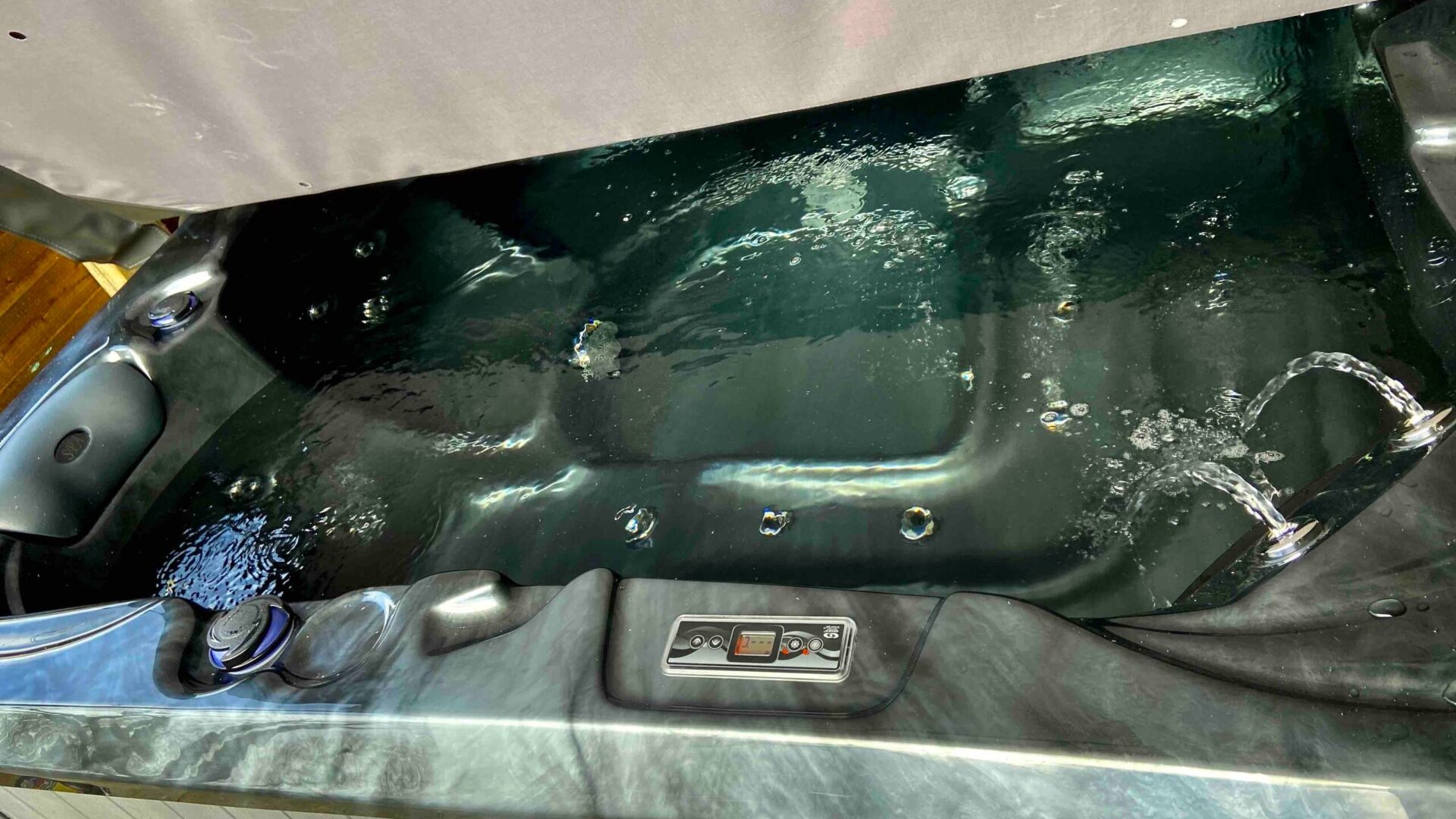 Hero Banner Slide 18