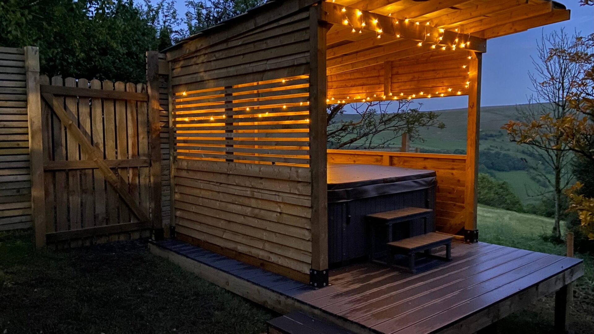 Hero Banner Slide 14